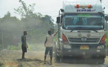 Polres Siak Tangkap Pelaku Pungli Supir Truk
